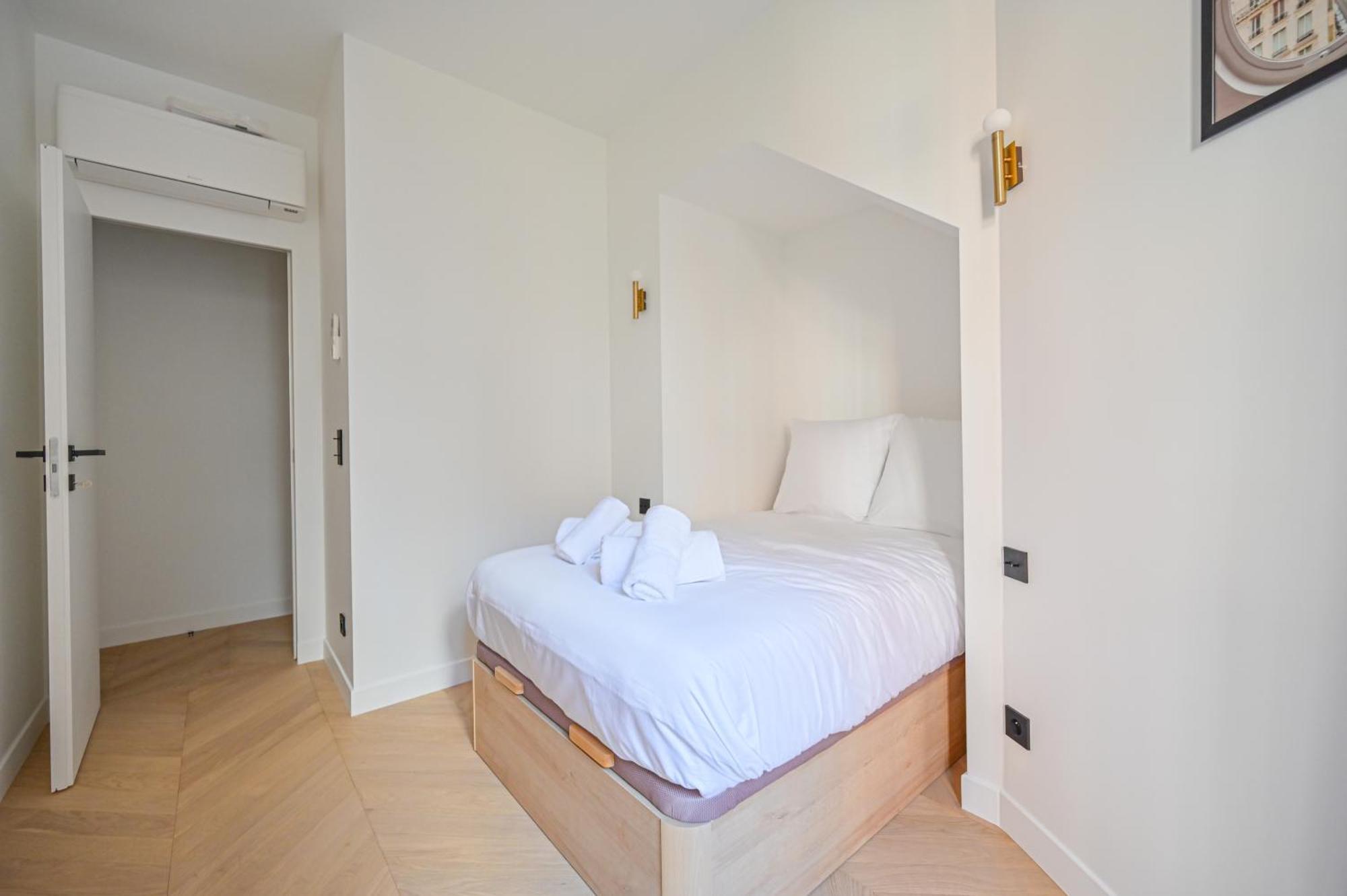 Sumptuous & Serene Parisian Flat Ngoại thất bức ảnh