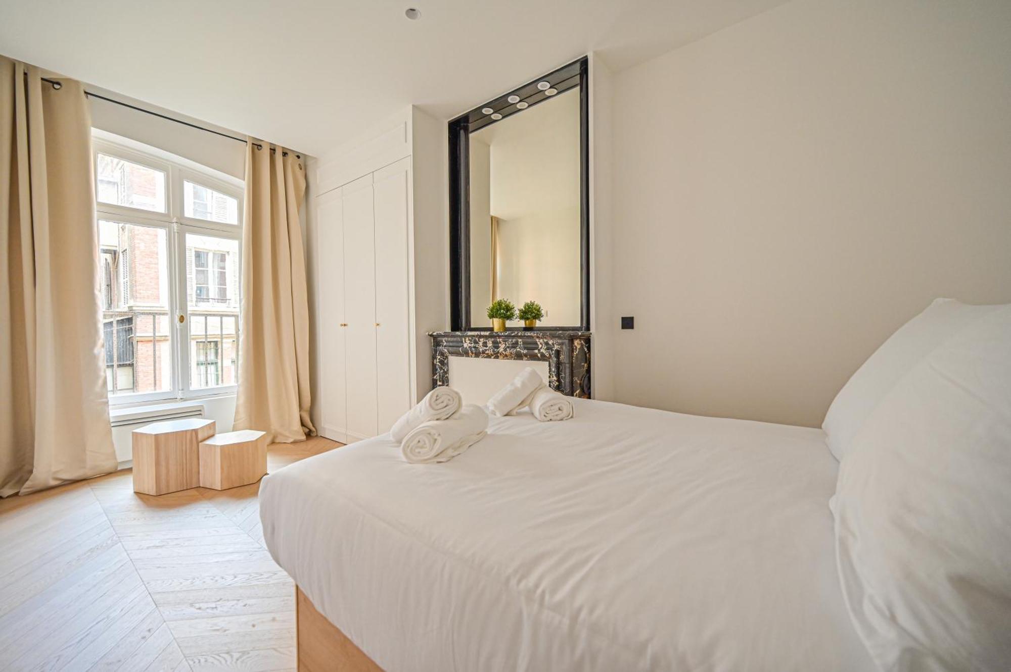 Sumptuous & Serene Parisian Flat Ngoại thất bức ảnh